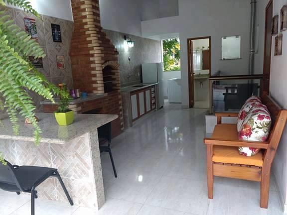 Hostal Rio Comprido *